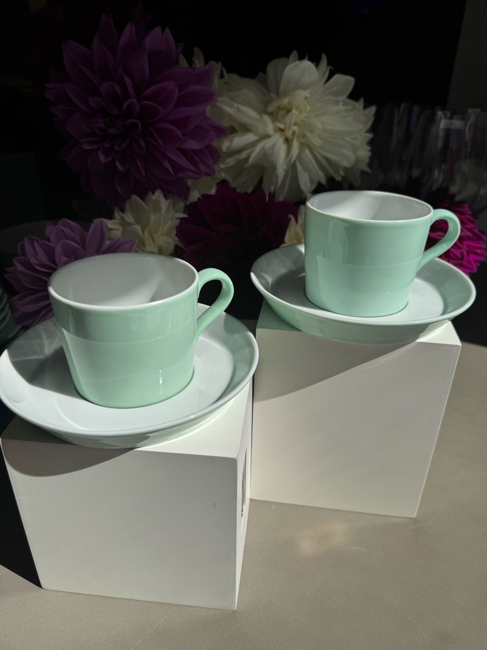 RARE Arzberg TRIC Sieger Design Light Green 2 Cup Saucer Set Germany